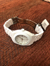Load image into Gallery viewer, Nixon A250 100-00 Ladies White Ceramic Time Teller Watch 6'' no extra link