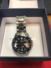 Load image into Gallery viewer, Pre-owned Casio MTD1079D-1AWC Men's 44mm S/Steel Illuminator Day/Date free shipping