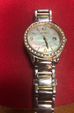 Load image into Gallery viewer, Pre-owned Seiko Women's Solar Gold-Tone Stainless Steel Bracelet Watch SUT314 free shipping