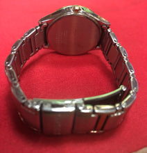 Load image into Gallery viewer, Pre-owned Seiko Women's Solar Gold-Tone Stainless Steel Bracelet Watch SUT314 free shipping