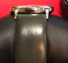 Load image into Gallery viewer, Pre-owned  Ted Baker TE50623001 Men's 42mm Silver Tone Ivory Dial Leather Strap Watch