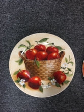 Load image into Gallery viewer, Set Of 3 Fruit Plates 8&#39;&#39;