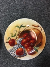 Load image into Gallery viewer, Set Of 3 Fruit Plates 8&#39;&#39;