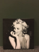 Load image into Gallery viewer, Marilyn Monroe Portrait Painting on Canvas