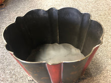 Load image into Gallery viewer, Galvanized Metal Oval shape PAINTED BUCKET  pre-owned