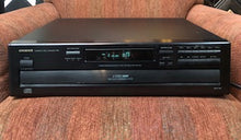 Load image into Gallery viewer, Vintage ONKYO DX-C120- 6 Disc CD Compact Disc Changer Carouse - R1 NO REMOTE