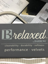 Load image into Gallery viewer, Fabric velvet 11601 red rose 20 Yards