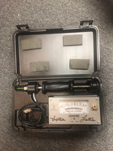 Load image into Gallery viewer, DELMHORST Moisture Detection Equipment PRE-OWNED