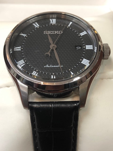 pre-owned Seiko Black dial Pattern Automatic Cal. 4R35 SRPA97 Case 42mm Men's MSRP free shipping