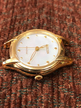 Load image into Gallery viewer, citizen gold tone pearl Eco drive working excellent pre-owned