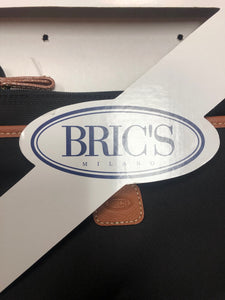 New with tags Bric's Milano X-Bag Urban Envelope Black Shoulder Bag (11" x 10") Authentic