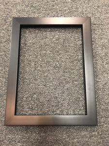 Black frame 1.5 Matte finish with core foam and Plexiglas