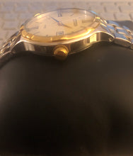 Load image into Gallery viewer, Pre-owned citizen  WR50 bar men watch G111-S102243 TWO TONE