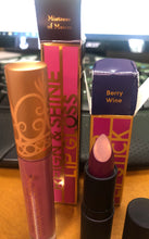 Load image into Gallery viewer, NEW LIPSTICK QUEEN  Queen Reign &amp; Shine  Lip Gloss MISTRESS OF MAUVE &amp; BERRY WINE NEW IN BOX AUTHENTIC Q2