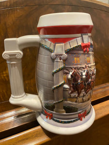 Pre Owned Anheuser Busch Budweiser Beer Mug Holiday At The Capitol 2001 Holiday Stein