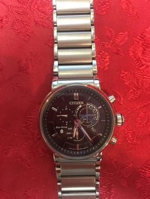 Citizen W770MV Men's Watch Eco-Drive Proximity Watch Bluetooth Light. pre-owend