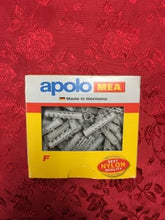 Load image into Gallery viewer, Plastic fisher 100x Apolo MEA normal plugs F 6 mm  10 pieces