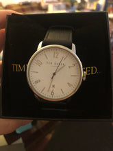 Load image into Gallery viewer, Ted Baker TE10030650 'Daniel' Men's 42mm Siilver Tone Leather Strap Watch
