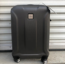 Load image into Gallery viewer, New skyway Nimbus 20-inch spinner Cary on luggage suitcase SILVER