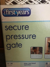 Load image into Gallery viewer, The first years secure pressure gate