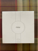 Load image into Gallery viewer, Pre owned Moov - Smart Multi-Sport Fitness Coach &amp; Tracker (White)