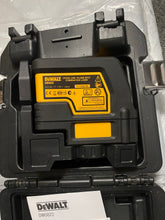 Load image into Gallery viewer, DW0822 CROSS LINE AND PLUMB SPOTS LASER