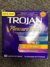 Load image into Gallery viewer, Condom Trojan 39 pcs open box,