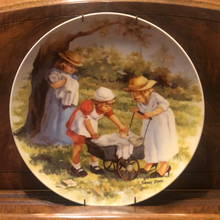 Load image into Gallery viewer, Jeanne Down collectible plate Knowles 1984 2nd plate in Down's Friends I Remember collection