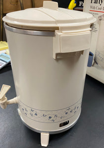 Pre Owned Vintage West Bend Party Perk 57630 Percolator Coffee Maker 12-30 Cups