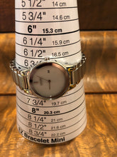 Load image into Gallery viewer, Pre-owned Citizen Eco-Drive J015 Lady Steel Solar Powered Analog Quartz Watch Hour~Date