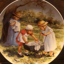 Load image into Gallery viewer, Jeanne Down collectible plate Knowles 1984 2nd plate in Down's Friends I Remember collection