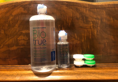 Bausch + Lomb Bio true 1-16 Oz. Bottles Multi-Purpose Solution + 2 Lens Cases comes with a travel size