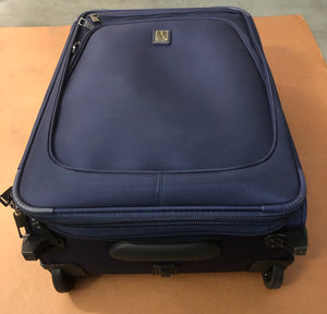 New travelpro luggage suitcase navy blue size 21”x14”