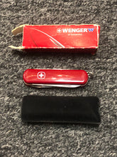 Load image into Gallery viewer, The genuine Swiss army wenger