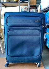 Load image into Gallery viewer, Pre owned Samsonite Epsilon NXT 2-piece Softside Spinner Luggage Set 27”&amp; 20” Blue