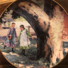 Load image into Gallery viewer, LITTLE HOUSE ON THE PRAIRIE "THE SWEETHEART TREE" COLLECTOR PLATE