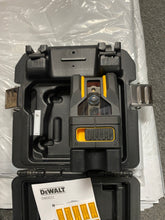 Load image into Gallery viewer, DW0822 CROSS LINE AND PLUMB SPOTS LASER