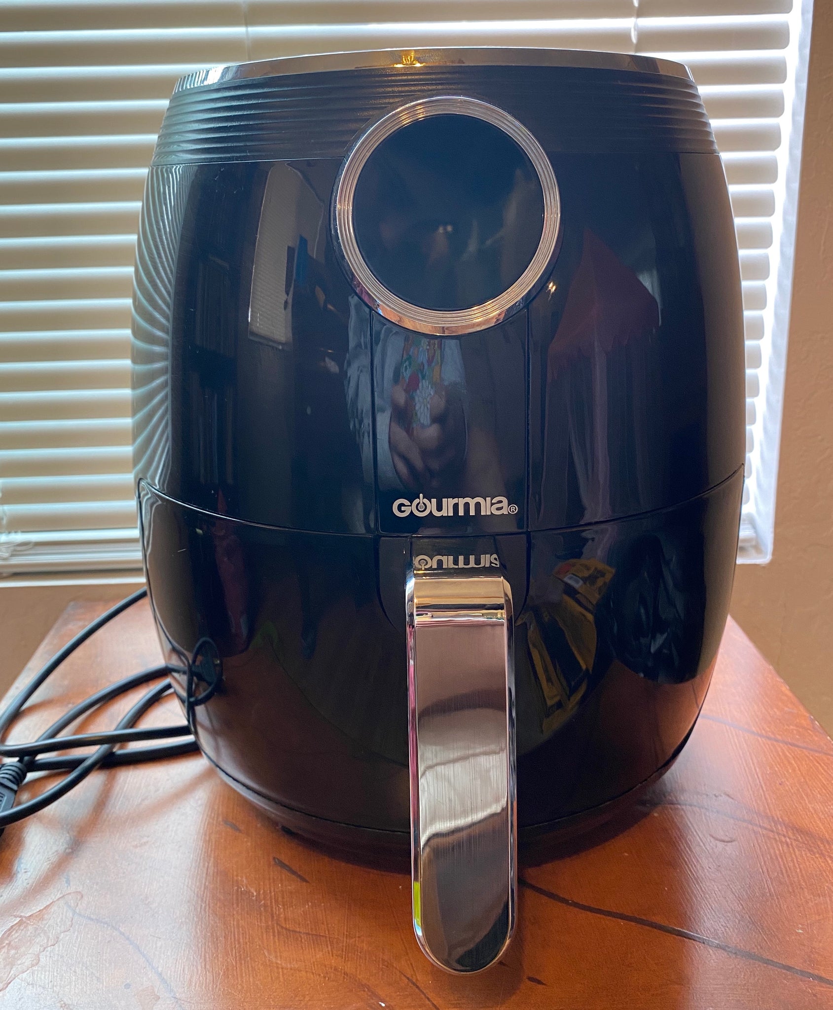 Gourmia 5 qt digital outlet air fryer model gaf575