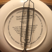 Load image into Gallery viewer, Currier &amp; Ives Collector&#39;s Plate&quot;Fast Trotters on Harlem Lane, New York