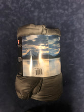 Load image into Gallery viewer, NEW Eddie Bauer Home Packable Blanket Throw 60"x70" Gray Primaloft Alternat Down