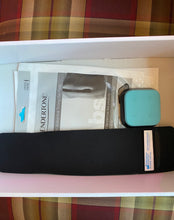 Load image into Gallery viewer, pre-owned Slendertone CoreFit Abdominal Toning Belt