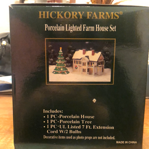 1998 Hickory Farms Porcelain Lighted Farm House Set W/Xmas Tree